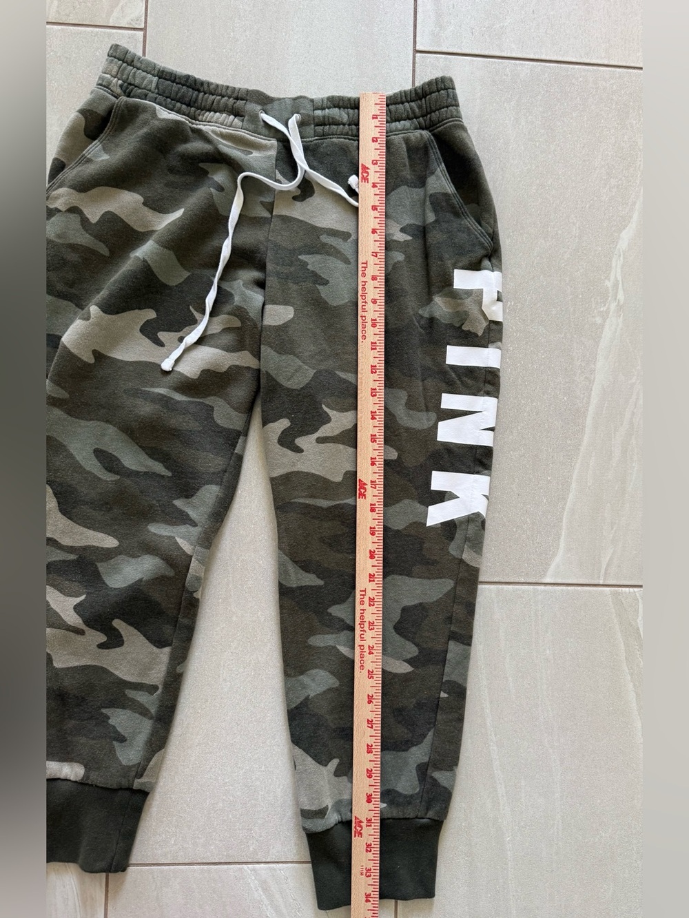 PINK Victoria’s Secret Camo Fleece Jogger Sweatpants Women’s L Logo - Picture 8 of 13